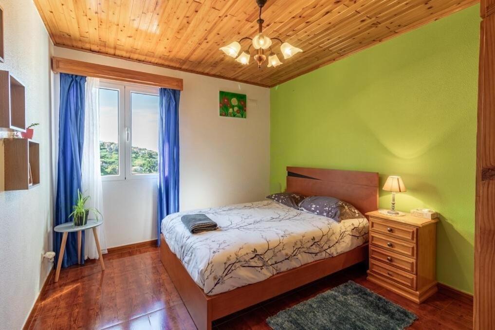Casa Central - Peceful Mountain Retreat In Calheta Ribeira do Raposo Exterior photo